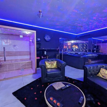 La Gold Room Jacuzzi & Sauna Prive Перпиньан Экстерьер фото